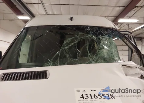 2013 Mercedes-Benz Sprinter 2500 High Roof из США, поврежденный, VIN WD3PE8CC6D5737565